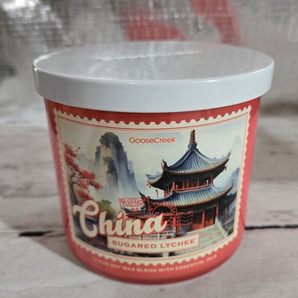 NEW! Goose Creek Candle Sugared Lychee 3-Wick Natural Essentials Oils 14.5oz - Picture 2 of 4